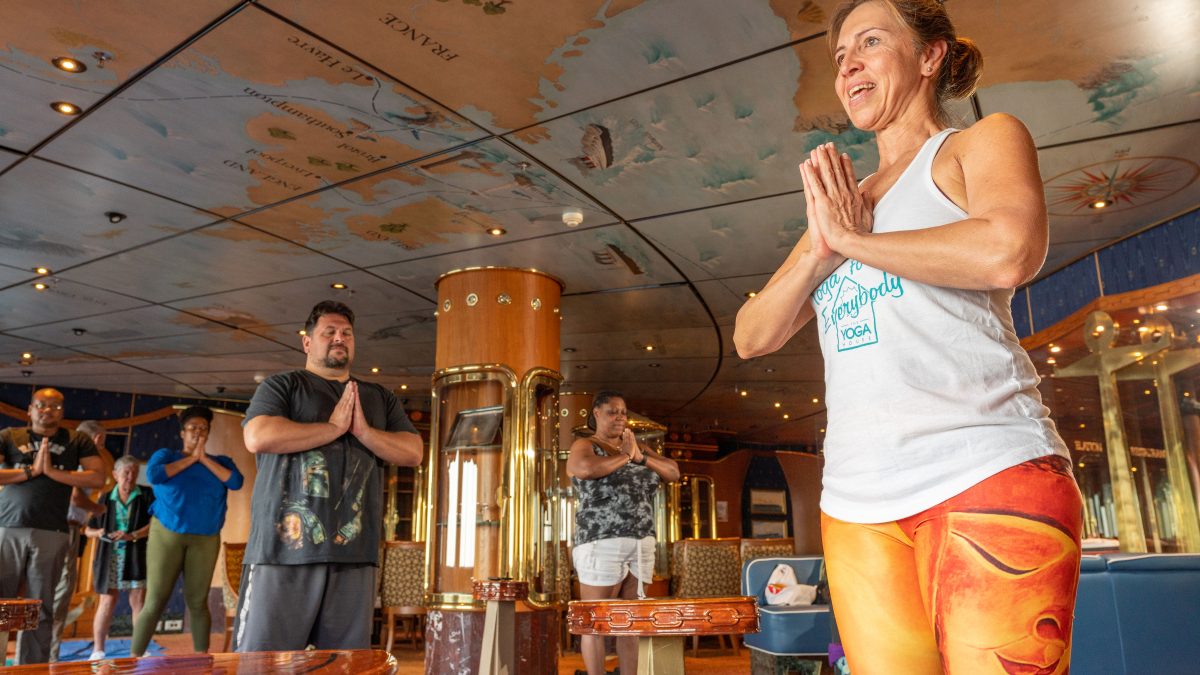 Cruise Group Yoga